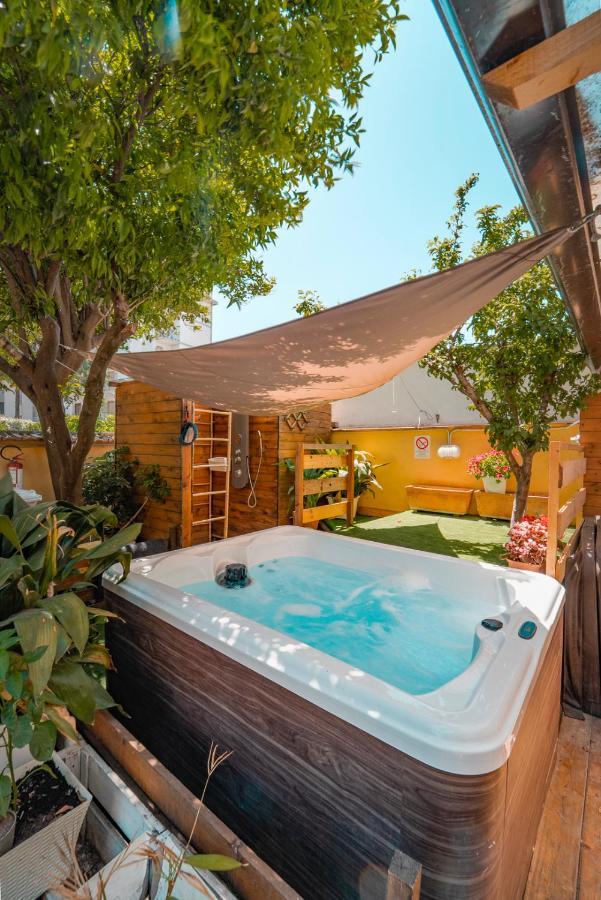 Bed and Breakfast Domus Vesuvia Torre Annunziata Exterior foto