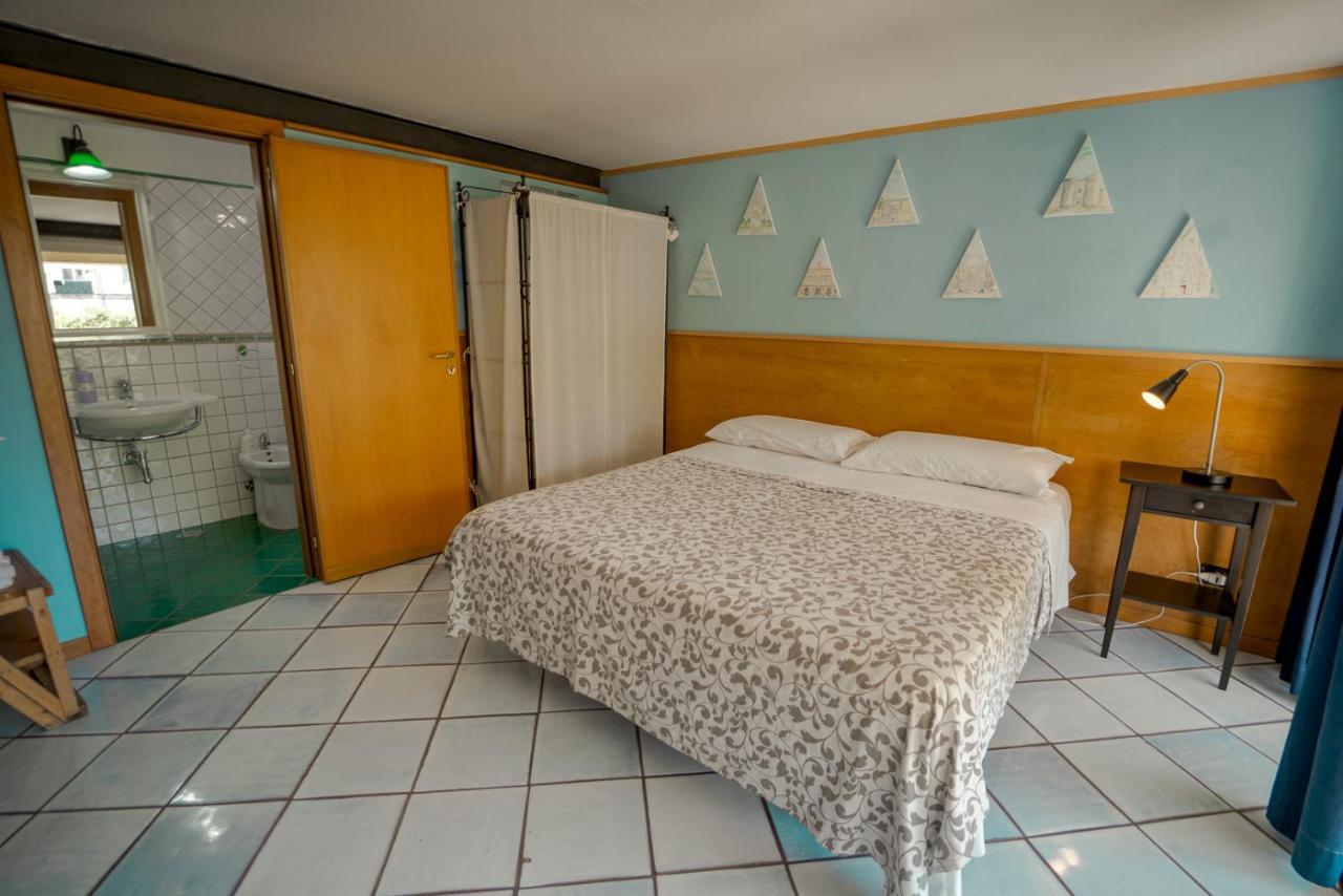 Bed and Breakfast Domus Vesuvia Torre Annunziata Exterior foto