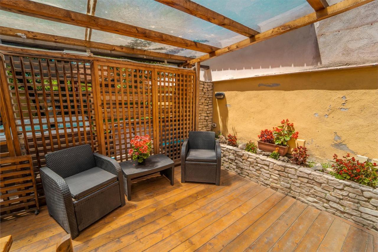 Bed and Breakfast Domus Vesuvia Torre Annunziata Exterior foto